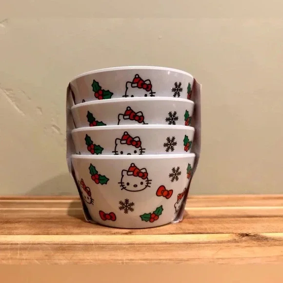Hello Kitty stackable Christmas Bowls by Sanrio. 4 bowls. 100% Melamine. NWTS🎁 - Picture 8 of 10